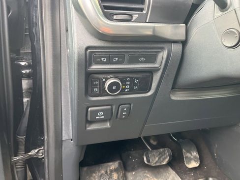 Used 2021 Ford F150 Lariat w/ Equipment Group 502A High image 16