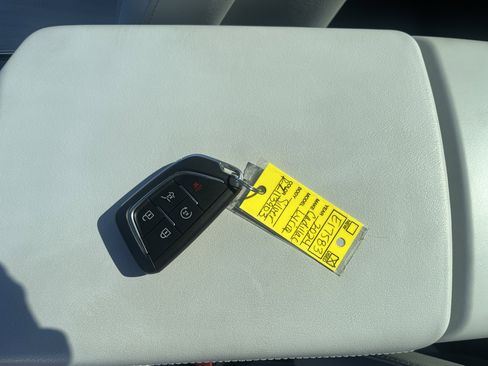 Used 2024 Cadillac Lyriq Sport image 33