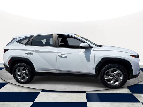 Certified 2024 Hyundai Tucson SE AWD/4WD image 5