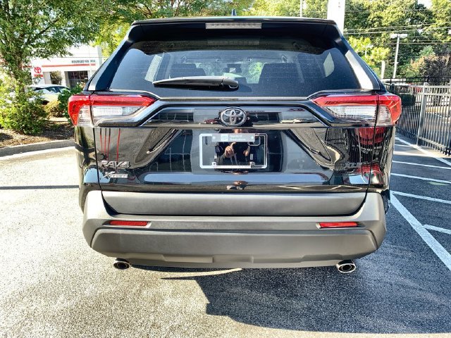 Used 2025 Toyota RAV4 XLE FWD image 7