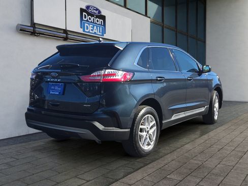 Certified 2023 Ford Edge SEL w/ Convenience Package image 3