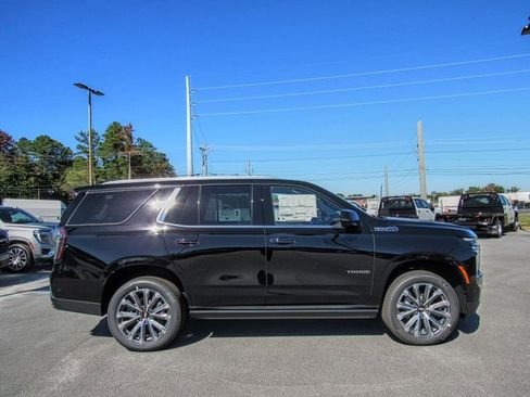 New 2026 Chevrolet Tahoe High Country image 3