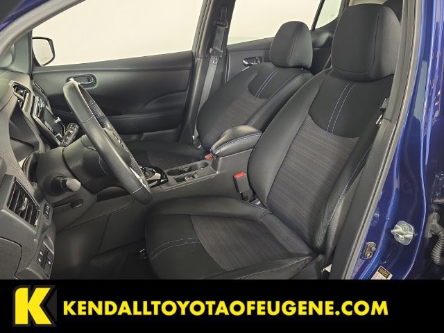 Used 2019 Nissan Leaf SV w/ SV Technology Package FWD image 22