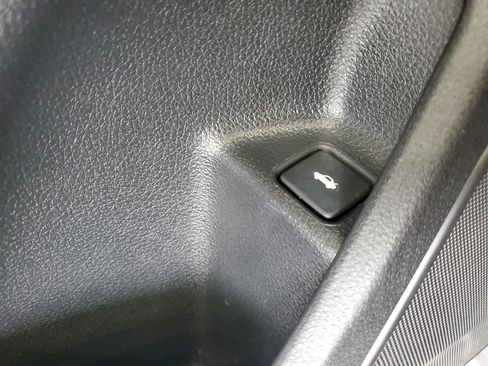 Used 2016 Honda Civic EX-L image 29