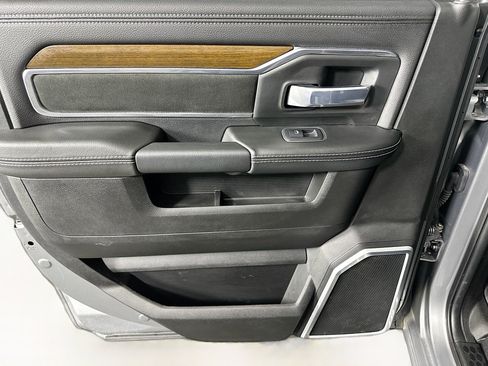 Used 2024 RAM 2500 Laramie image 25