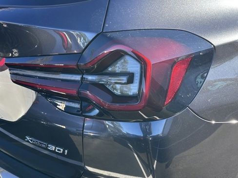 Certified 2023 BMW X3 xDrive30i w/ Convenience Package image 9