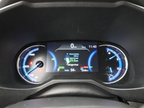 Used 2021 Toyota RAV4 Limited image 19