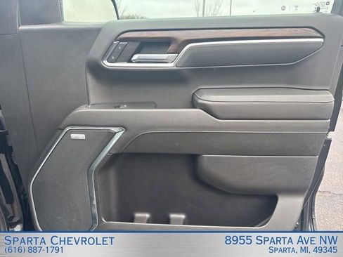 Used 2023 GMC Sierra 1500 SLT w/ SLT Premium Package image 27