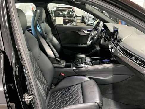 Certified 2023 Audi S4 Prestige w/ Prestige Package image 10