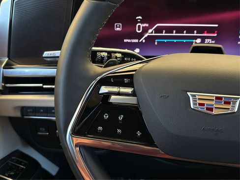 New 2026 Cadillac Escalade ESV Sport w/ Touring Package AWD/4WD image 29