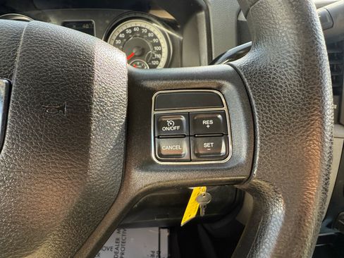 Used 2017 RAM 3500 Tradesman w/ Chrome Appearance Group image 17