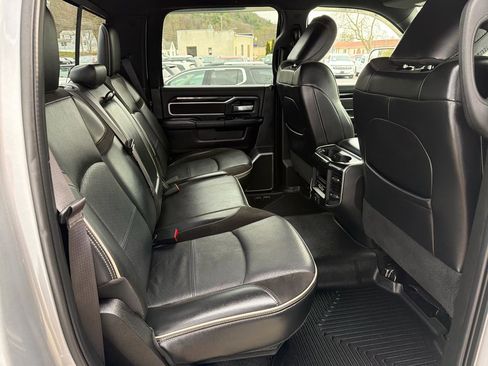 Used 2020 RAM 3500 Laramie image 11