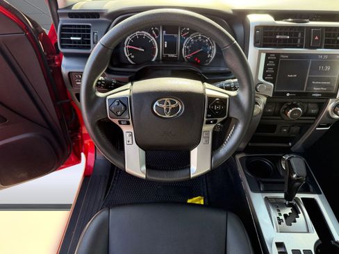 Used 2022 Toyota 4Runner TRD Sport image 26