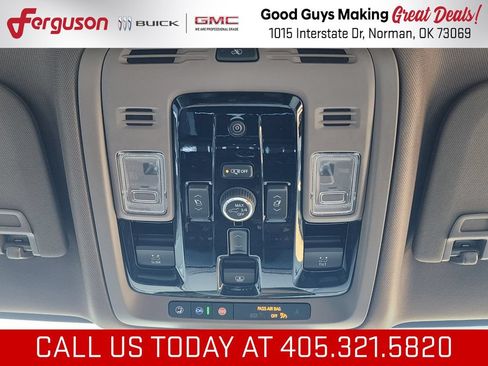 New 2026 GMC Yukon Denali w/ Denali Reserve Package AWD/4WD image 44