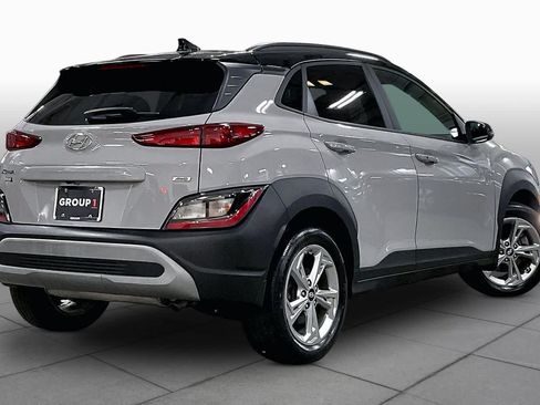 Used 2022 Hyundai Kona SEL AWD/4WD image 13