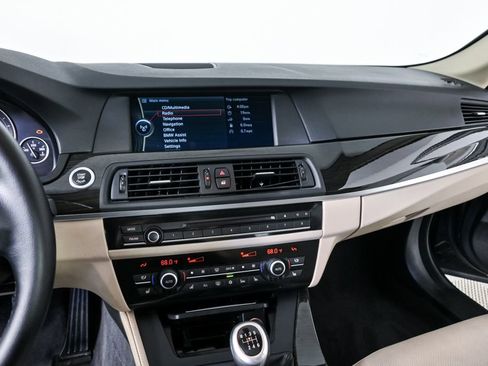 Used 2011 BMW 535i Sedan image 13