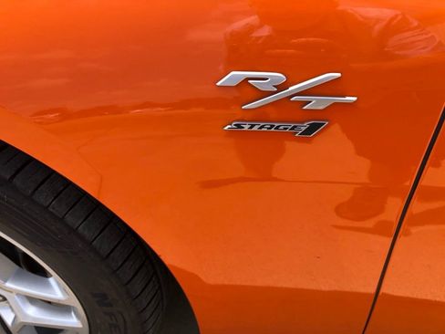 Used 2025 Dodge Charger R/T w/ Sun & Sound Package image 43