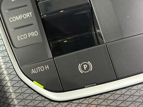 Used 2023 BMW M340i xDrive w/ Premium Package image 28