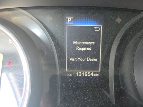 Used 2019 Toyota Camry SE FWD image 17