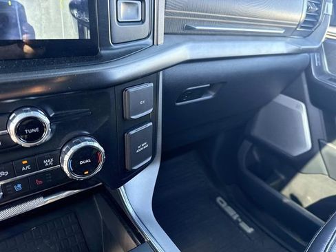 Used 2022 Ford F150 Platinum w/ Equipment Group 701A High AWD/4WD image 32