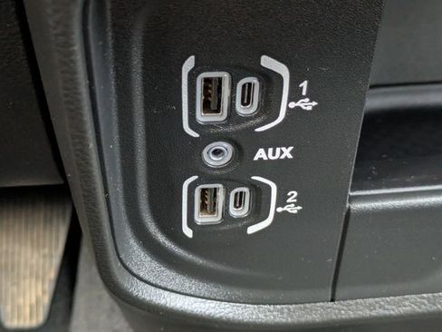 Used 2024 RAM 2500 Big Horn image 23