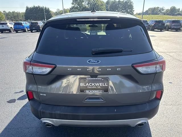 Used 2022 Ford Escape SE w/ Convenience Package FWD image 5