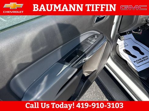 Used 2017 Chevrolet Colorado Z71 AWD/4WD image 20