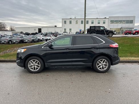 Used 2023 Ford Edge SEL image 7