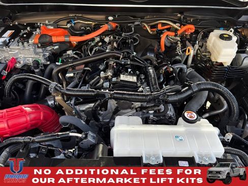 Used 2025 Toyota Tacoma TRD Pro AWD/4WD image 14