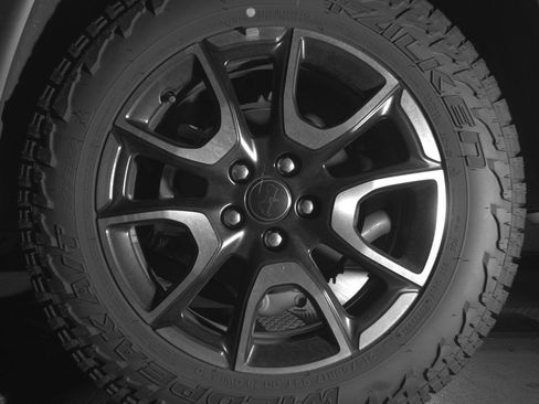 Used 2025 Jeep Compass Trailhawk AWD/4WD image 14