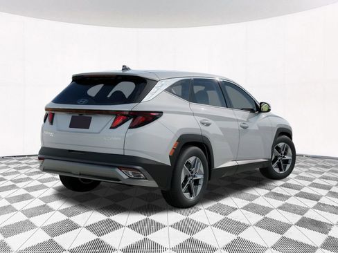 New 2026 Hyundai Tucson SEL image 8