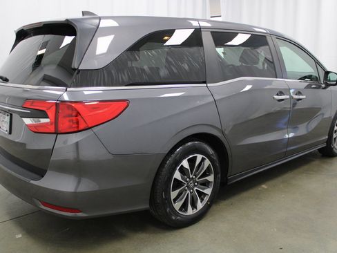 Used 2023 Honda Odyssey EX-L image 6