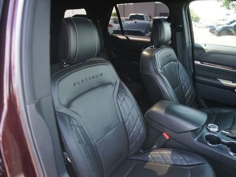 Certified 2019 Ford Explorer Platinum AWD/4WD image 22