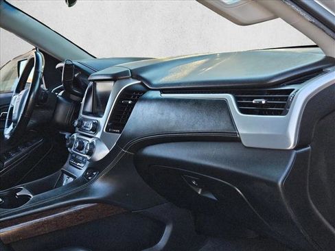Used 2019 GMC Yukon SLT w/ Open Road Package image 21