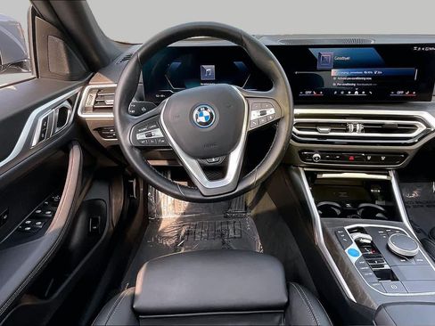Used 2024 BMW i4 eDrive40 w/ Premium Package RWD image 5