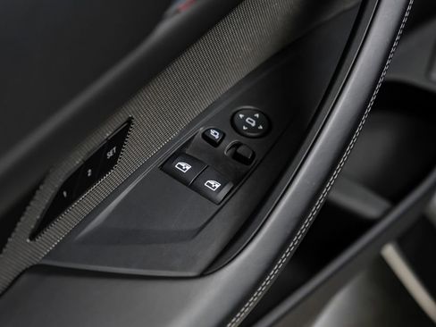 Used 2021 BMW M4 Coupe w/ Executive Package RWD image 49