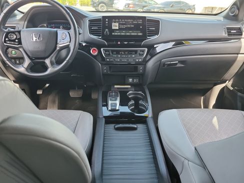 Used 2021 Honda Passport Elite image 15