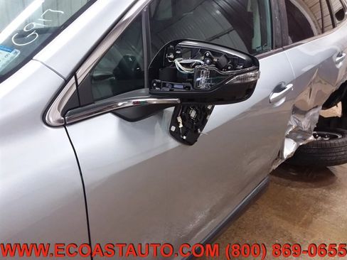 Used 2020 Subaru Outback Limited w/ Popular Package #2 image 16