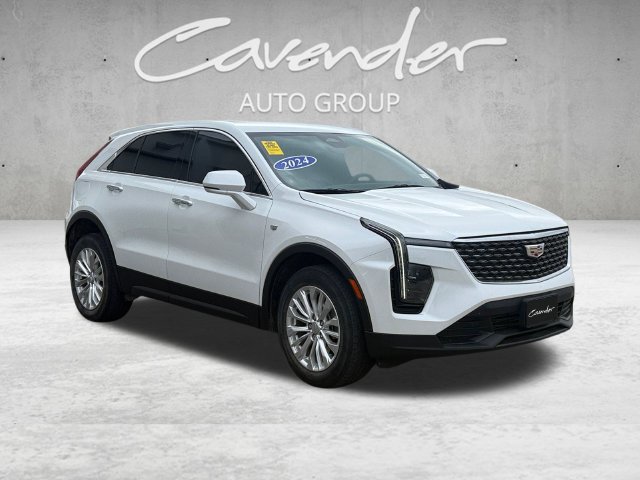 Certified 2024 Cadillac XT4 Luxury AWD/4WD image 2