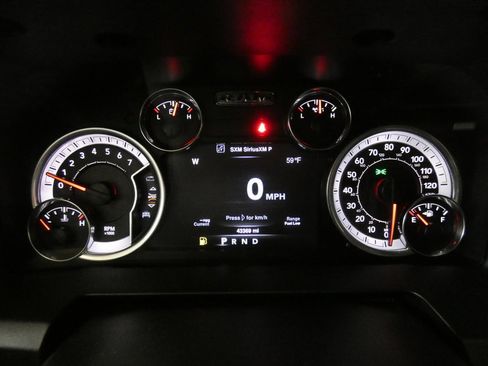 Used 2019 RAM 1500 Classic Warlock w/ Electronics Group image 19