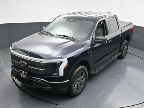 Used 2023 Ford F150 Lightning XLT w/ Equipment Group 312A High image 32