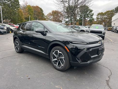 New 2026 Chevrolet Equinox EV LT w/ Comfort Package image 1