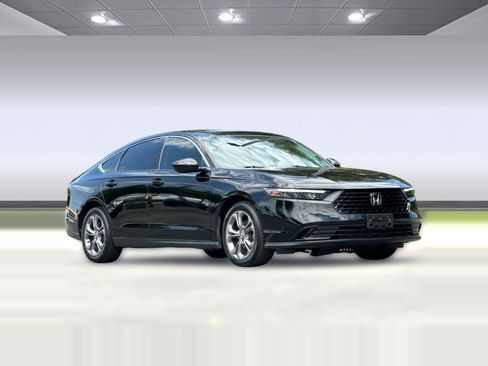 Used 2024 Honda Accord EX image 7