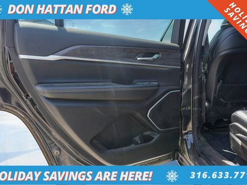 Used 2021 Jeep Grand Cherokee L Limited image 16