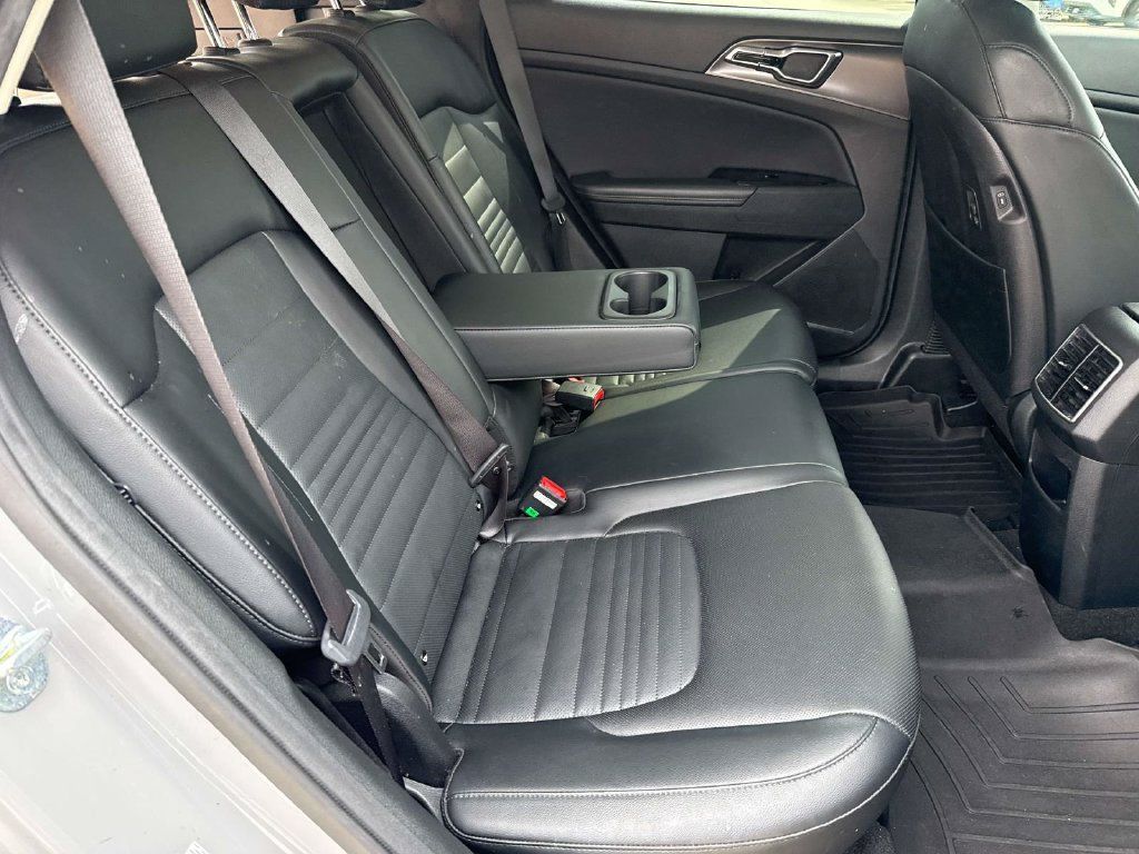 Used 2023 Kia Sportage SX FWD image 12
