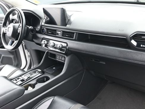 Certified 2023 Honda Pilot EX-L image 25