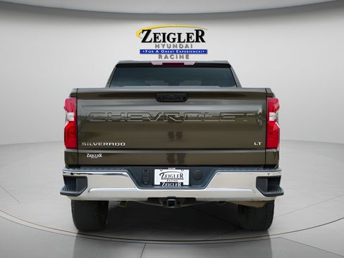 Used 2023 Chevrolet Silverado 1500 LT AWD/4WD image 6