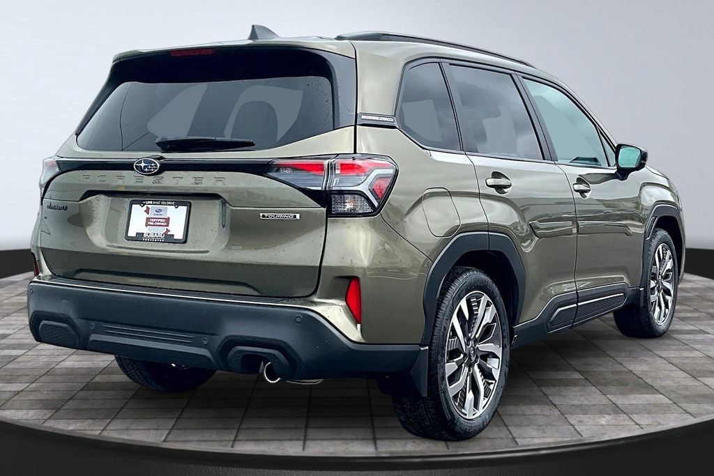 Used 2026 Subaru Forester Touring AWD/4WD image 6