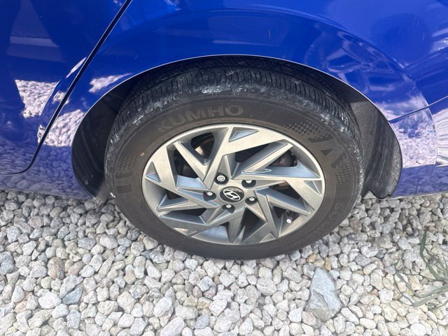 Used 2024 Hyundai Elantra SEL FWD image 11