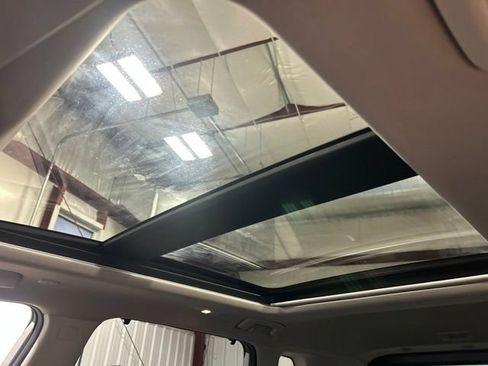 Used 2023 Nissan Rogue Platinum w/ Platinum Premium Package AWD/4WD image 18